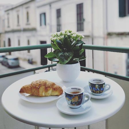Bed and Breakfast Tre Santi Lecce Zewnętrze zdjęcie