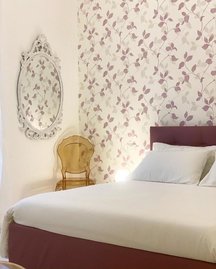 Bed and Breakfast Tre Santi Lecce Zewnętrze zdjęcie