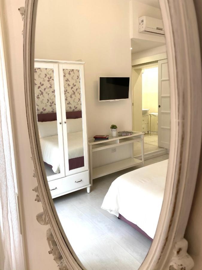 Bed and Breakfast Tre Santi Lecce Zewnętrze zdjęcie