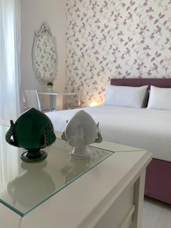 Bed and Breakfast Tre Santi Lecce Zewnętrze zdjęcie
