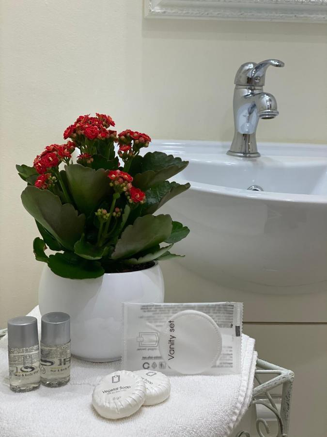 Bed and Breakfast Tre Santi Lecce Zewnętrze zdjęcie
